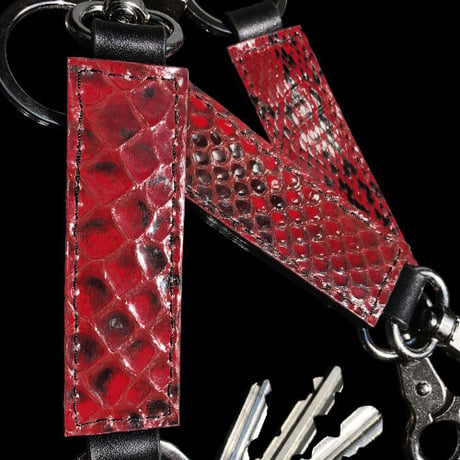 Build Snake Skin Key Ring