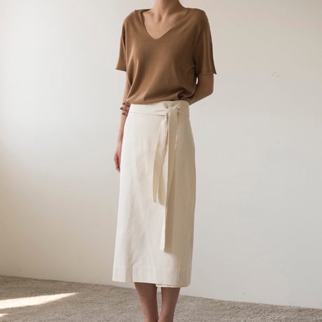 Wool knit short sleeves