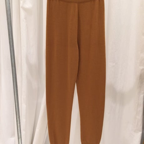 Low knit pants