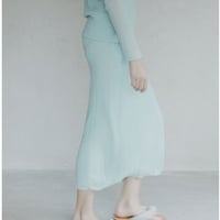 Side Ribbed Knitted Skirt