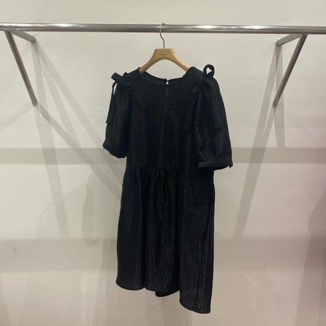 Shirred puff-sleeve dress.
