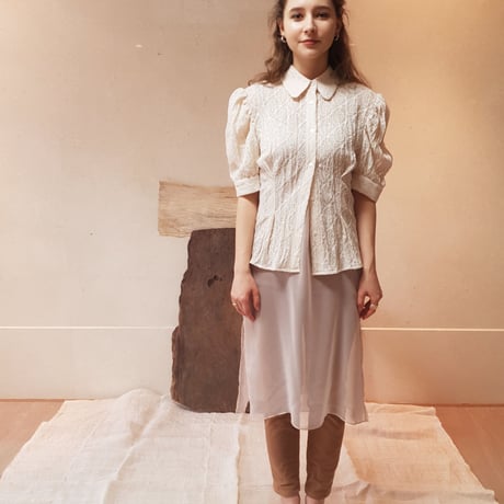 Wrinkle vintage lace blouse