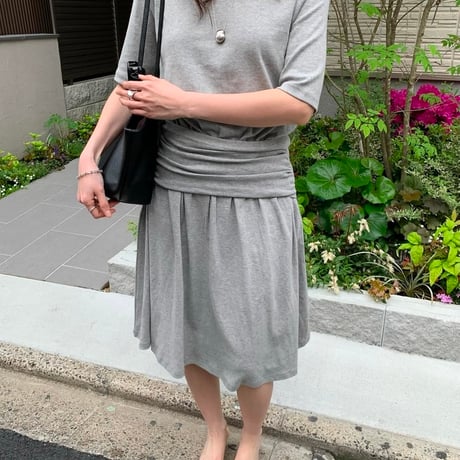 予約販売　Elegant Draped Waist Midi Dress