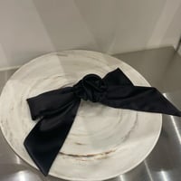 Flower ribbon pin