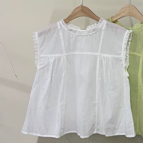 予約販売　Soft Frill Sleeveless Cotton Blouse