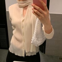 予約販売　Frida pleats cardigan & muffler