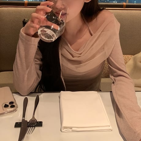 予約販売　Sheer Draped Halter Off-Shoulder Top