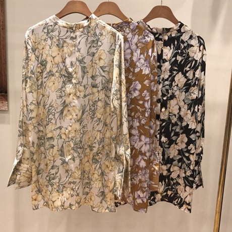 flower blouse