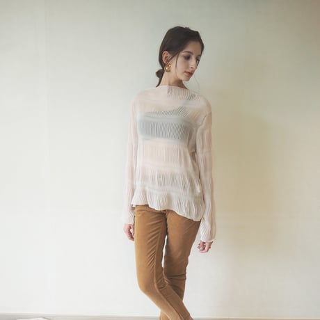 Wrinkles blouse