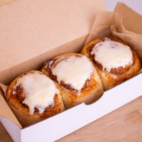 米粉シナモンロール3P【グルテンフリー米粉パン】