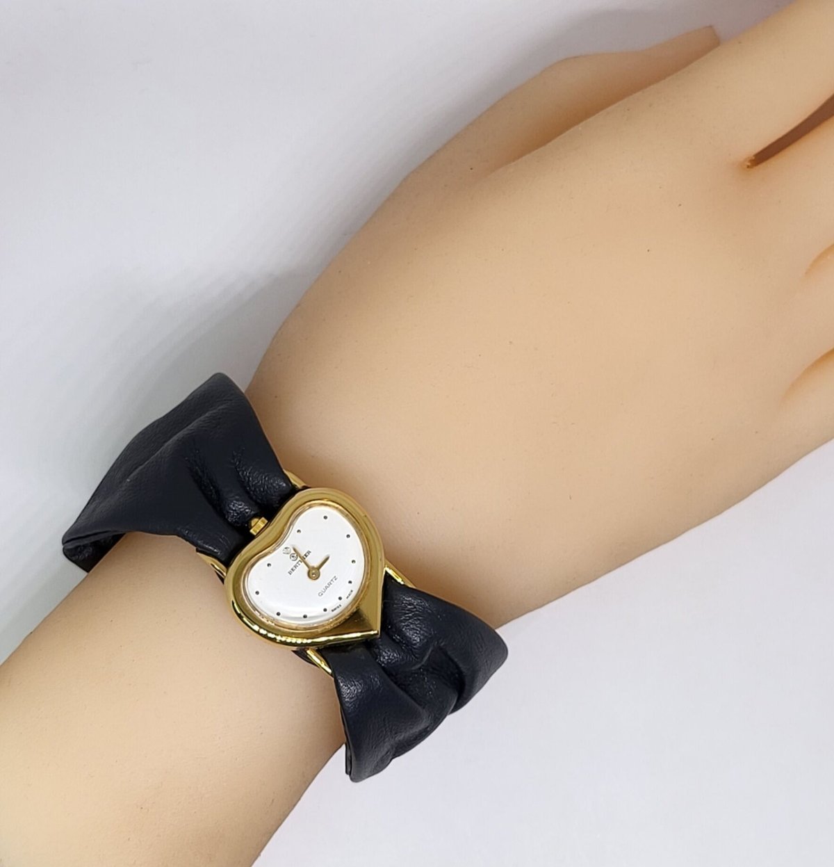 希少　ジャンク　アンティーク　リボン　時計 ヴィンテージ♥️&リボンWATCH | Geekwatch