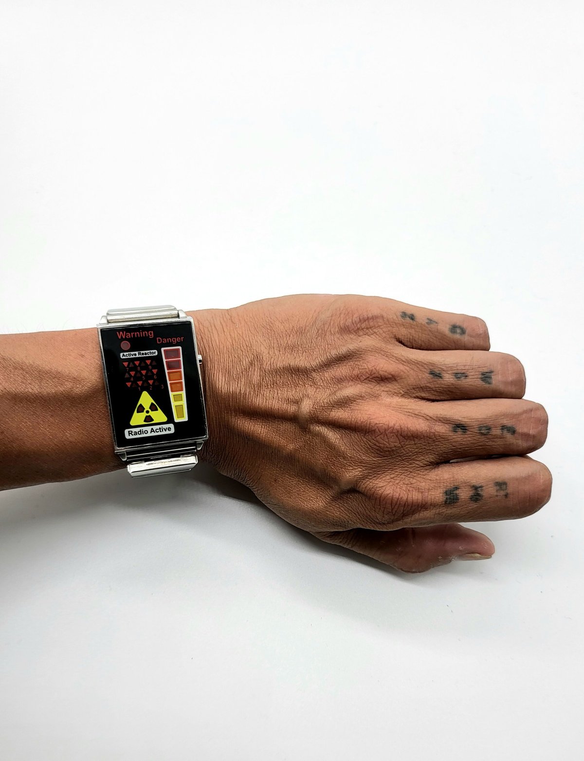 RADIO ACTIVE腕時計 | Geekwatch RADIO ACTIVE腕時計 | Geekwatch