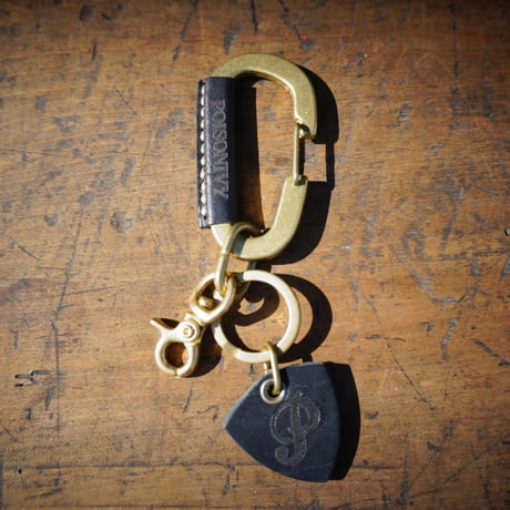 Brass & Leather Carabiner / 真鍮無垢×手縫いブラックヌメ革カラビナ