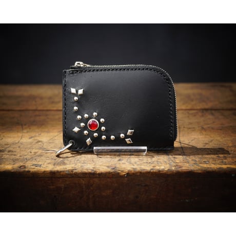 Studs Compact Wallet - "The Thorn"（ブラックサドル / L字ファスナー）