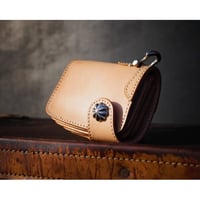 フラップショート シャックル ウォレット/サドルタン×エイジングクロームパーツ