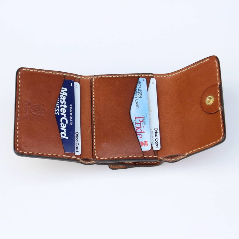 コンパクトウォレット 三つ折り 