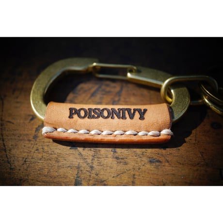 Brass & Leather Carabiner / 真鍮無垢×手縫いヌメ革カラビナ