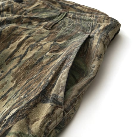 Cabela's / Vintage, Real Tree Camo 6-Pocket Cargo Pant