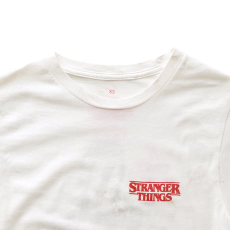 STRANGER THINGS / It Only Gets S/S Tee