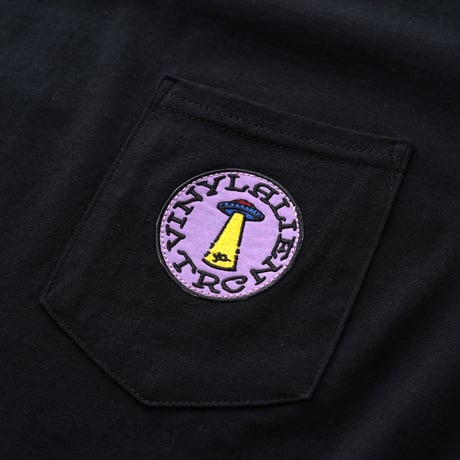 Teereco / Vinyl Alien Pocket L/S Tee