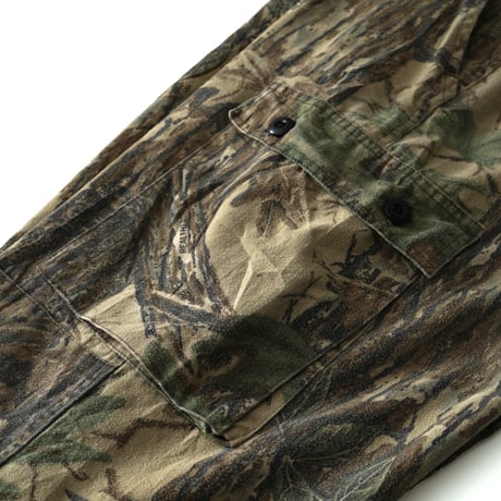 Cabela's / Vintage, Real Tree Camo 6-Pocket Cargo Pant