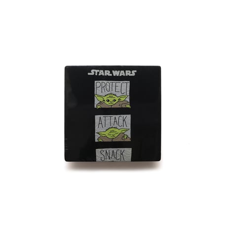 Star Wars / The Mandalorian, The Child Protect Attack Snack S/S Tee