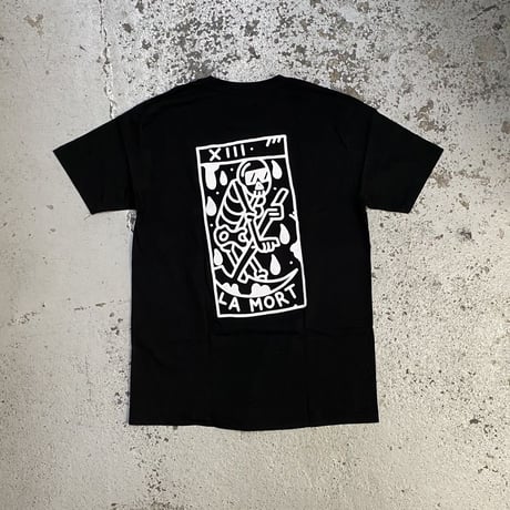 Ignorant People by FUZI / LA MORT NOIRE / BLANCHE T-Shirt