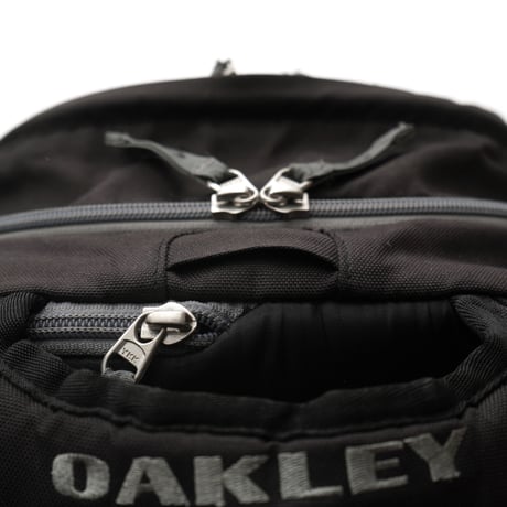 Oakley / Vintage, Arsenal Pack