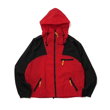 Marlboro / Vintage, Nylon Hooded Windbreaker