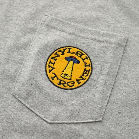 Teereco / Vinyl Alien Pocket L/S Tee