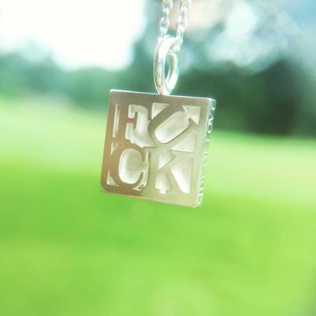 IN-PUT-OUT / “The other side of love” Reversible Necklace Silver 92