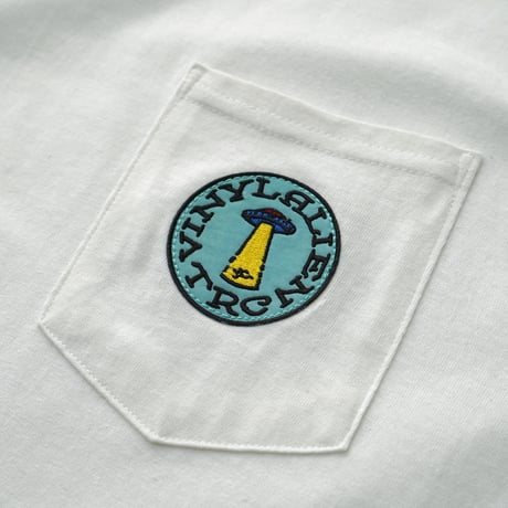 Teereco / Vinyl Alien Pocket L/S Tee