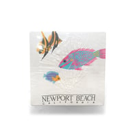 New Port Beach, CA / Vintage, Souvenir S/S Tee "Fish, Shell"