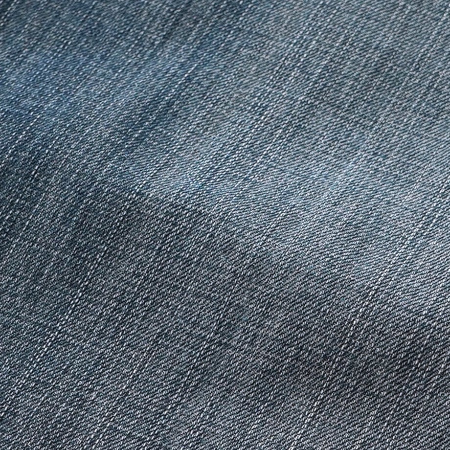 69804310b452468f52937f73
