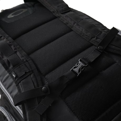 Oakley / Vintage, Arsenal Pack