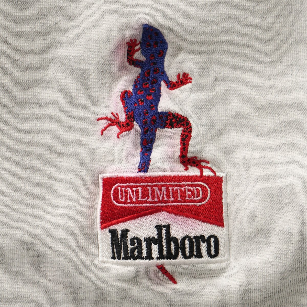 【付属品付】レア⭐︎ Marlboro マルボロ サスペンダー ヴィンテージ 2025年最新】Yahoo!オークション -marlboro マルボロ(Tシャツ)の