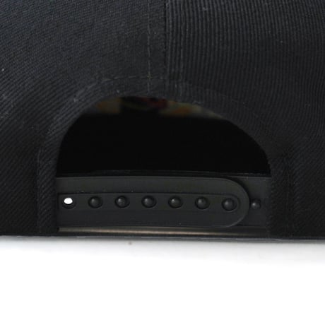 Nike / Vintage Bootleg, Circle Logo Snapback 6-Panel Hat