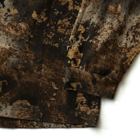 Red Head / Strata Camouflage L/S Tee