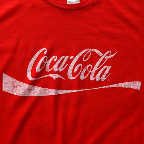 Coca-Cola / Dynamic Ribbon Device Logo S/S Tee