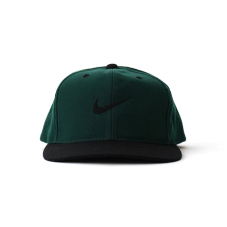 Nike / Vintage Bootleg, Swoosh Snapback 6-Panel Hat