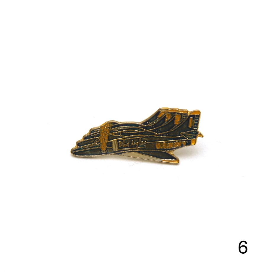 61de90ce423f6a3d6c5beb87