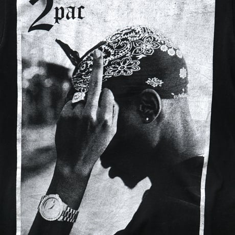 2Pac / Middle Finger S/S Tee