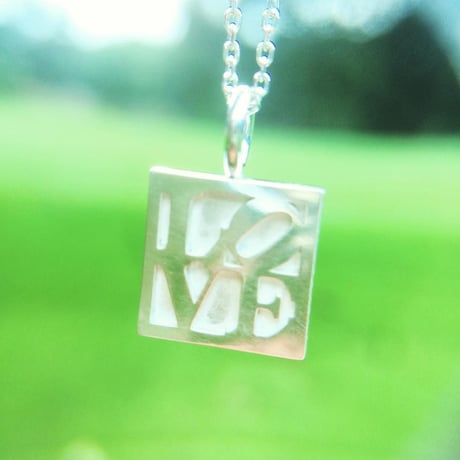 IN-PUT-OUT / “The other side of love” Reversible Necklace Silver 92