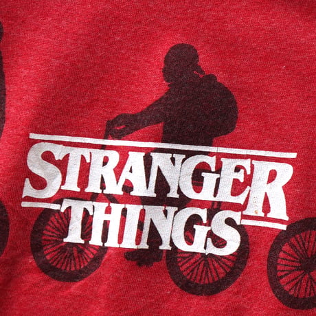 STRANGER THINGS / Silhouette Heather S/S Tee