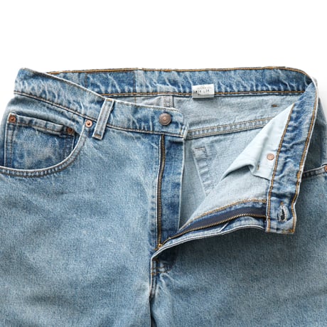 Levi's / Vintage, lot. 560 W : 34 "Loose Fit, Tapered Leg"