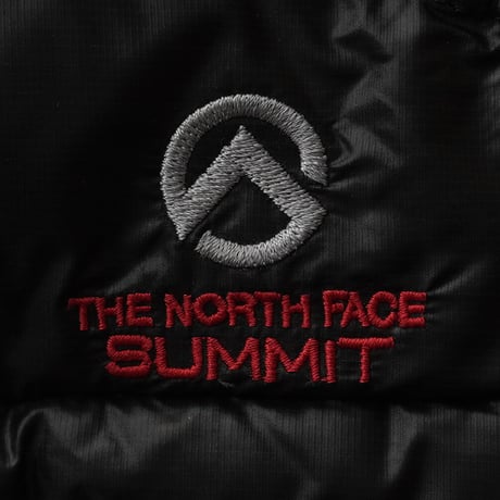 The North Face / "Summit Series" Aconcagua Vest