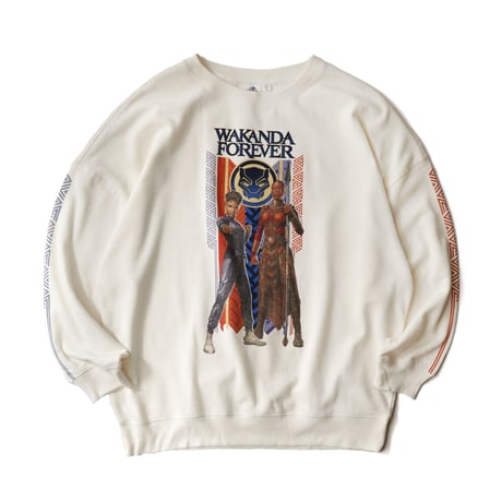 Marvel / Crewneck Sweatshirt "Black Panther : Wakanda Forever"