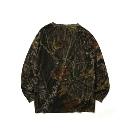 Red Head / Real Tree Camouflage Pocket L/S Tee