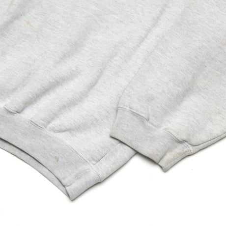 Marlboro / Vintage, Adventure Team Lizard Crewneck Sweatshirt