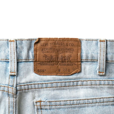 Levi's / Vintage, Lot. 550 Denim Short W : 33 "Relaxed Fit"